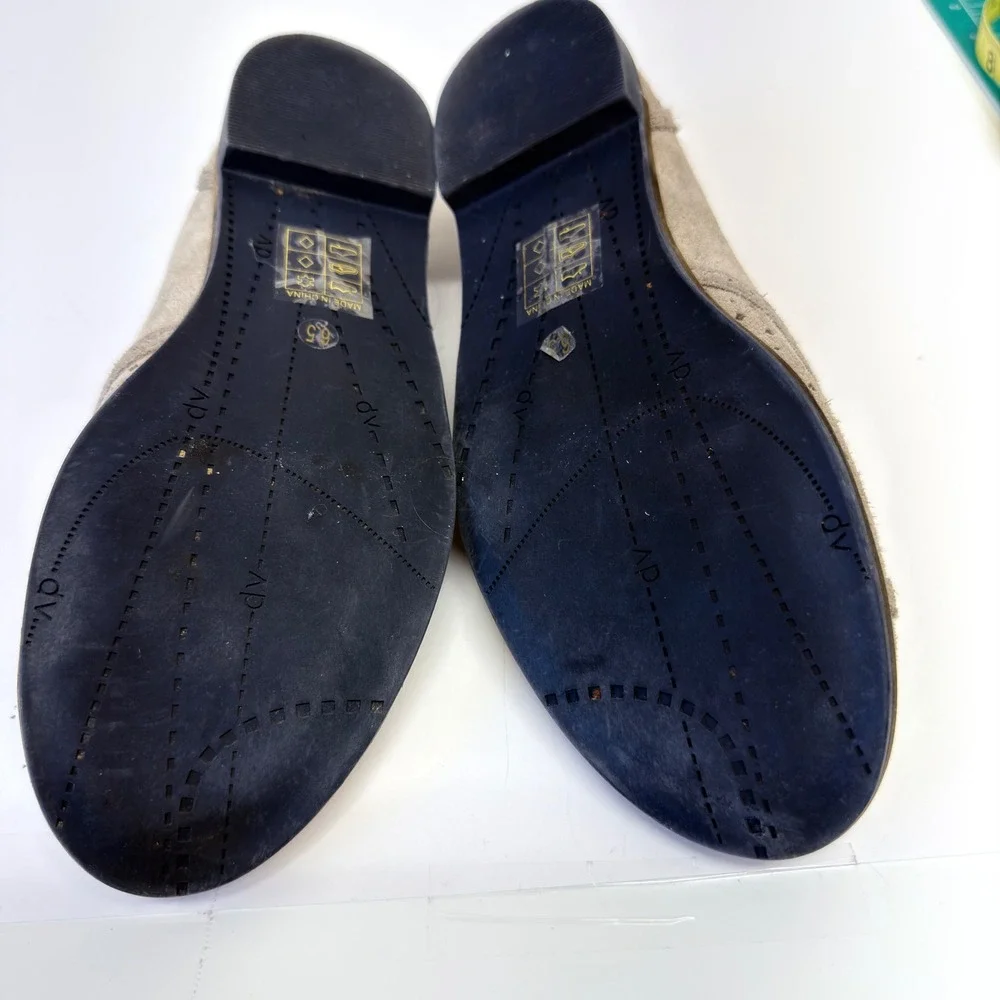 DV by Dolce Vita Womens Grey Suede Perforated Lace Up Oxford Flats Size 6.5 - Picture 6 of 8